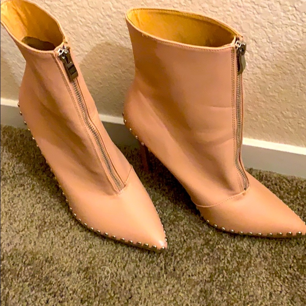 Mauve women’s boots
